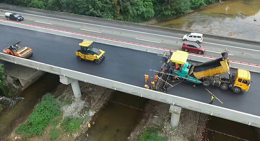 公司承建成雅高速公路蒲江河大桥加固处治工程成雅向全面完工并通车